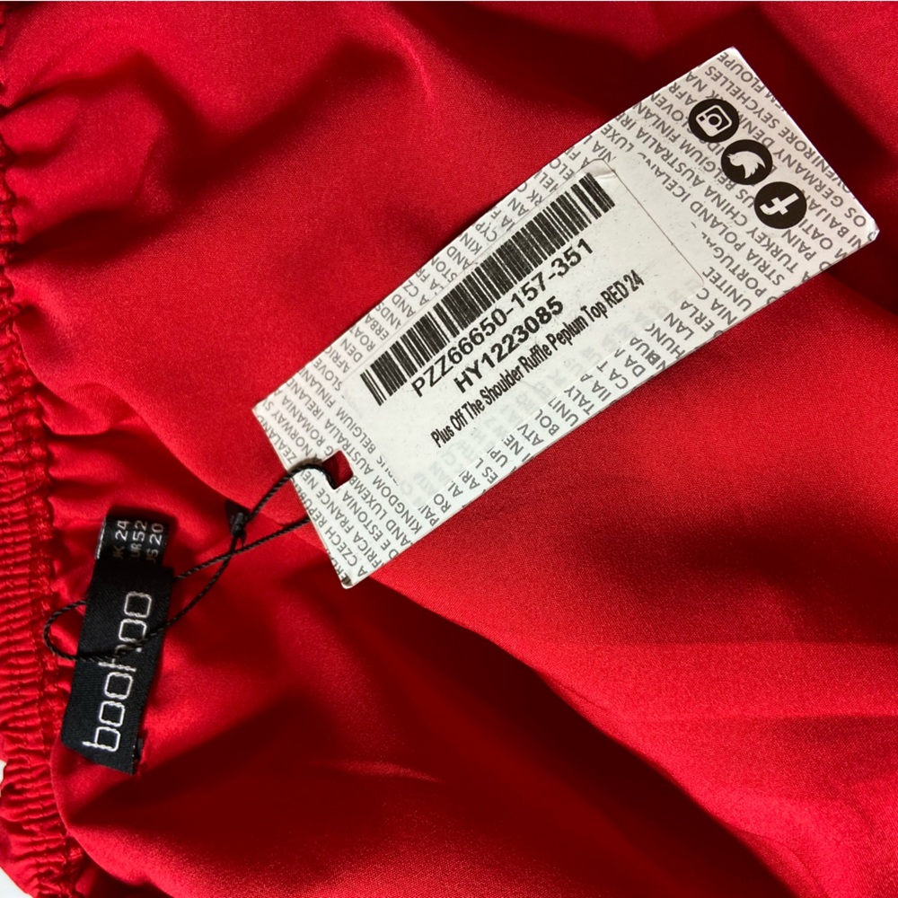 New NWT Boohoo Off-Shoulder Ruffle Peplum Blouse Top Red Tiered Sz 20 Volup Plus - Picture 8 of 10